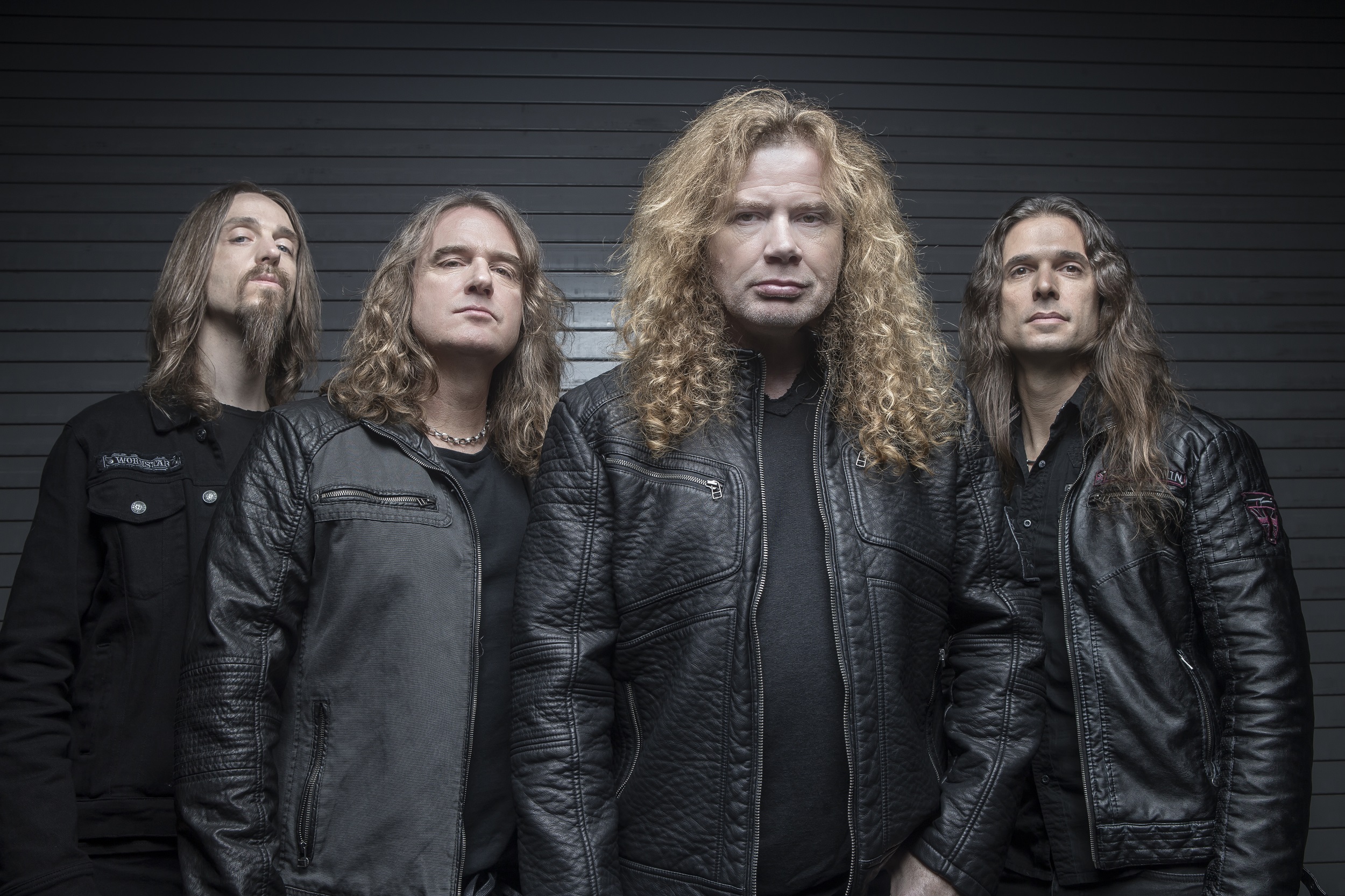 Megadeth "The Sick, the Dying... And the Dead" estreia em 3° lugar na