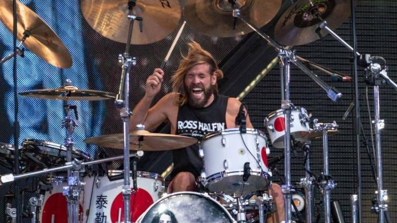 Foo Figthers volta ao Brasil após morte de Taylor Hawkins por overdose:  relembre a perda do baterista