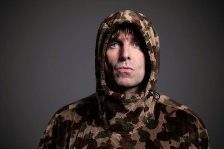 Liam Gallagher estreia nova álbum  “C’mon You Know”