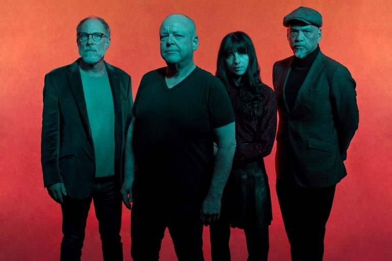 Pixies anuncia novo álbum ‘Doggerel’