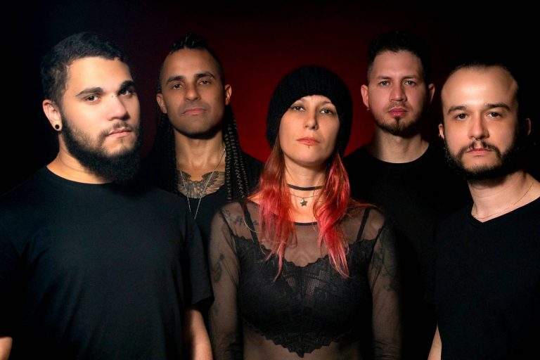 Kill For Nothing lança single de estreia; Ouça ‘Kind of God’