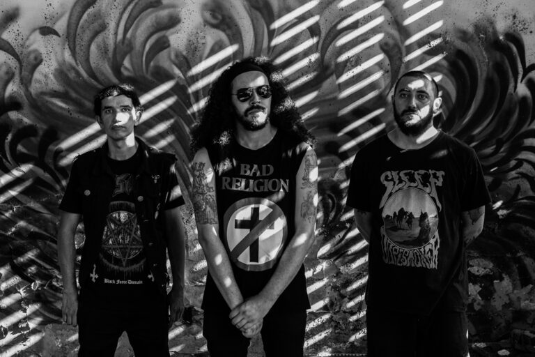 Toxic Carnage lança single e lyric vídeo de “Pyramid of Death”, que aborda o ódio e a cegueira da humanidade