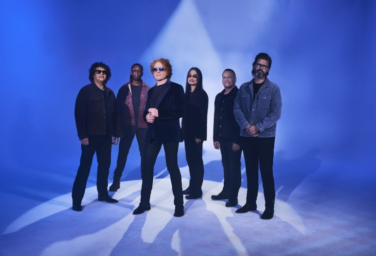 Simply Red se apresenta com turnê comemorativa de 40 anos na Rioarena