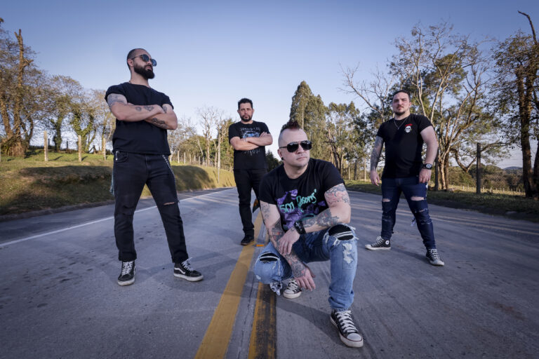 Torquetto: de projeto a banda completa e rompendo as barreiras do hard rock com single “Unbound”